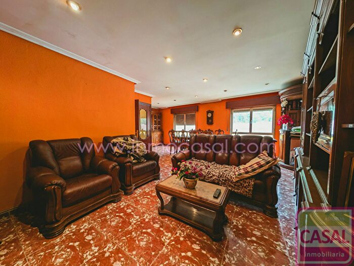Casas en venta y pisos alquiler - 3