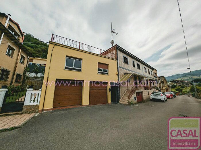 Casas en venta y pisos alquiler - 1