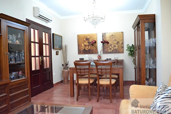 Casas en venta y pisos alquiler - 3