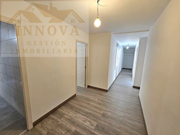 Casas en venta y pisos alquiler - 3