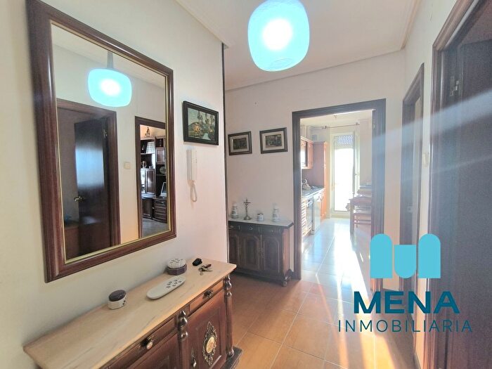 Casas en venta y pisos alquiler - 2