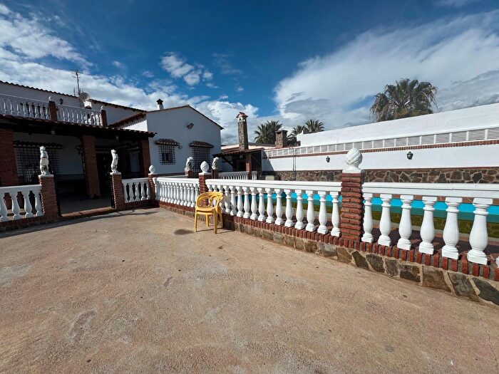 Casa en venta en Playa de Granada, Motril de 7 habitaciones