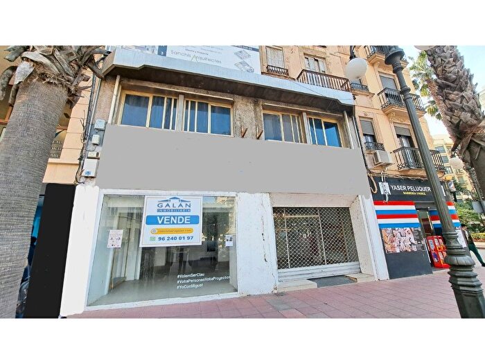 Casas en venta y pisos alquiler - 1