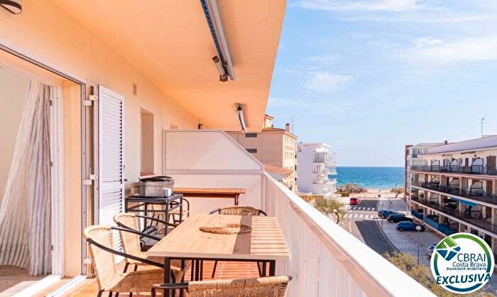 Piso en venta en Salatar, Roses de 2 habitaciones