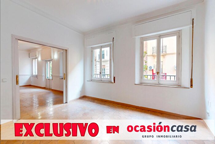 Piso en venta en Centro, Zona Centro de 5 habitaciones