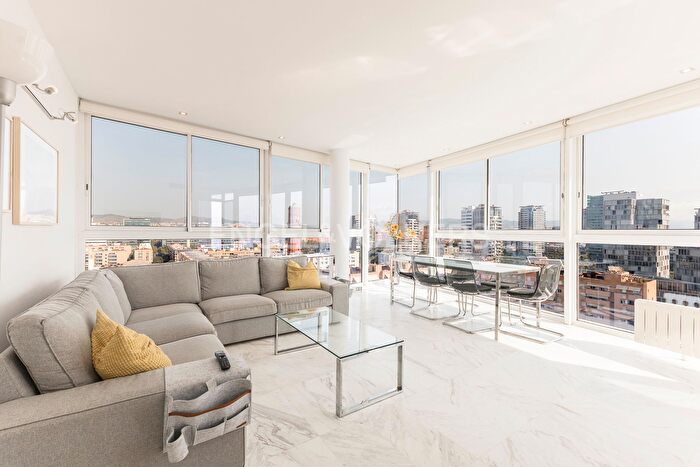 Piso en alquiler en Sant Martí, Diagonal Mar i el Front Marítim del Poblenou de 3 habitaciones