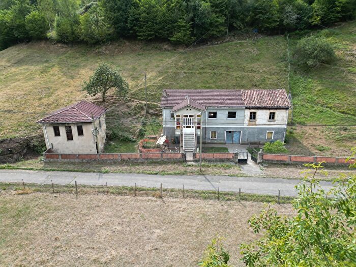 Casas en venta y pisos alquiler - 2