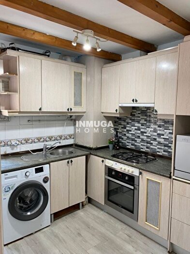 Casas en venta y pisos alquiler - 3