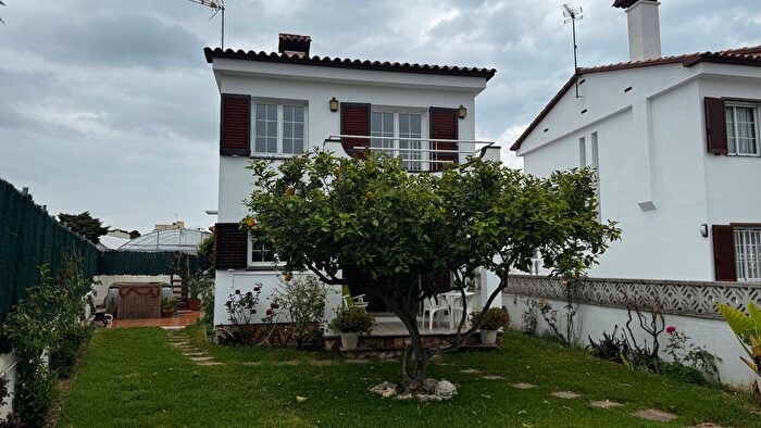 Casa en alquiler en Marítima Sud, Torredembarra de 3 habitaciones
