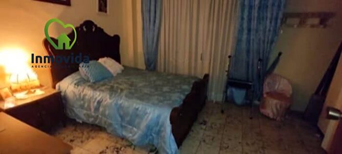 Casas en venta y pisos alquiler - 3