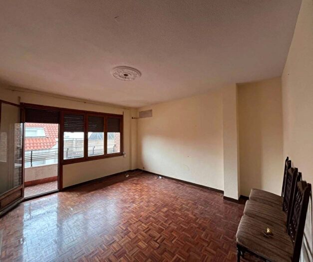 Casas en venta y pisos alquiler - 1