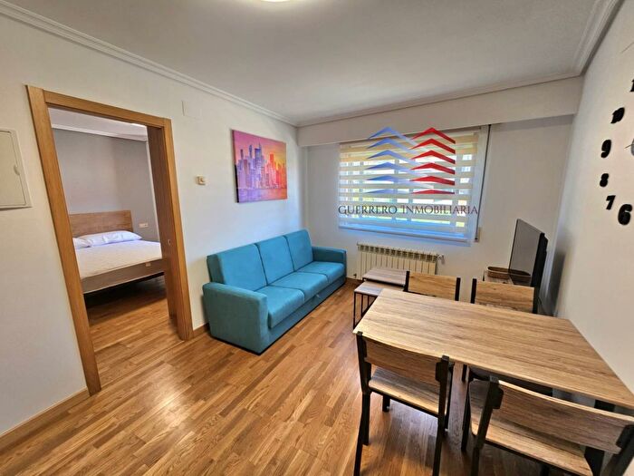 Casas en venta y pisos alquiler - 3