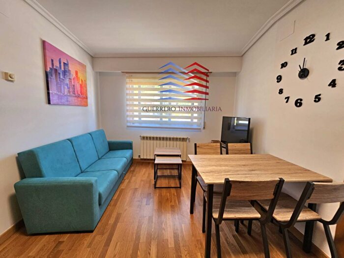 Casas en venta y pisos alquiler - 1
