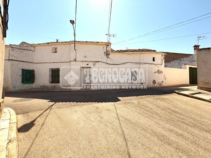 Casa en venta en Carrascosa de Haro, Cuenca de 4 habitaciones