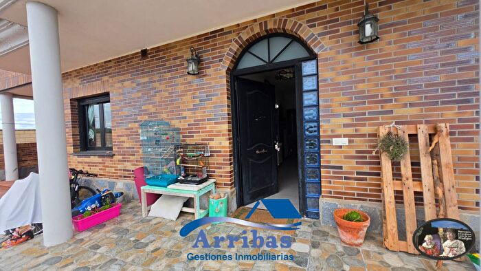 Casas en venta y pisos alquiler - 3