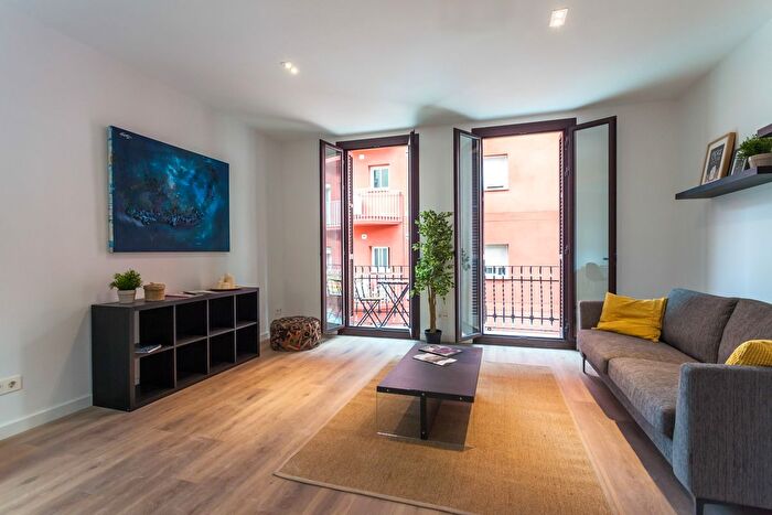 Piso en venta en Ciutat Vella, Barri Gòtic de 2 habitaciones