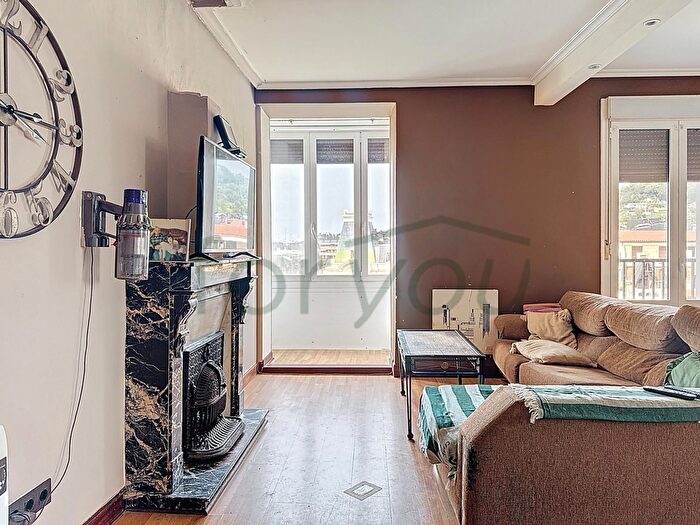 Casas en venta y pisos alquiler - 2