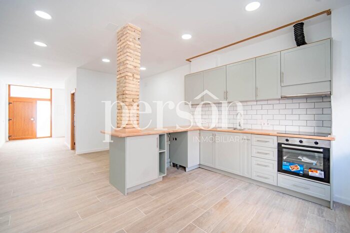 Casas en venta y pisos alquiler - 1