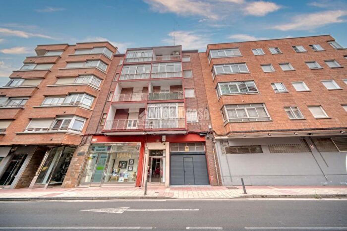Piso en venta en La Rubia, Valladolid Capital de 2 habitaciones
