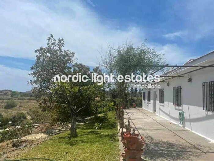 Casa en venta en Andalucía, Málaga de 10 habitaciones