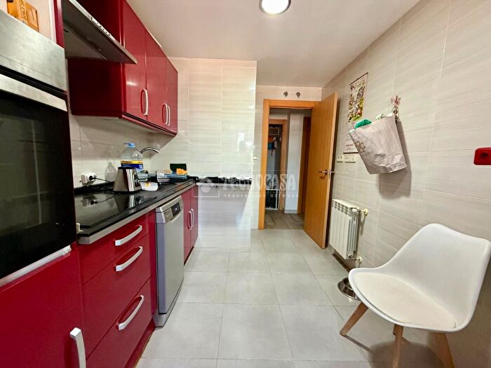 Casas en venta y pisos alquiler - 2