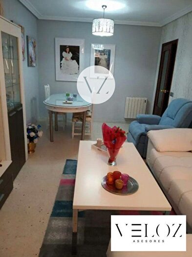 Casas en venta y pisos alquiler - 2