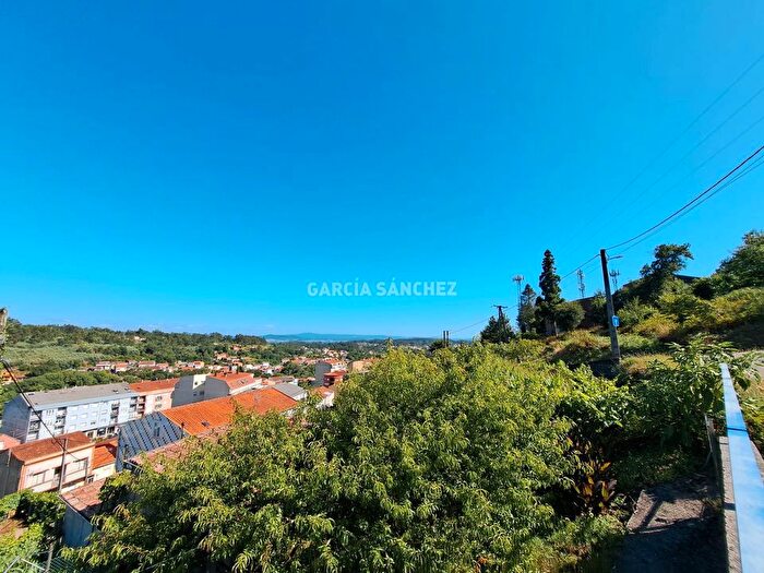 Casa en venta en Boiro, A Coruña de 6 habitaciones