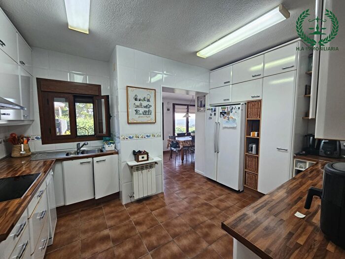 Casa en venta en El Molar Madrid, Madrid de 5 habitaciones