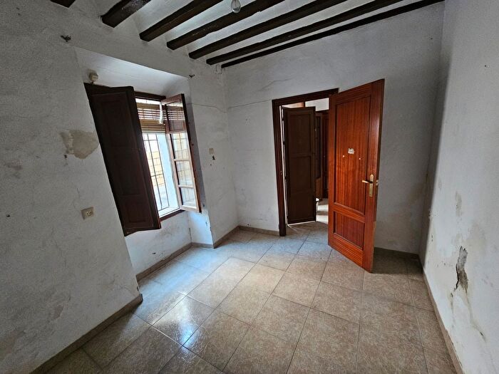 Casa en venta en Bujalance, Córdoba de 3 habitaciones