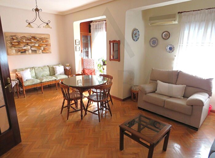 Casas en venta y pisos alquiler - 2