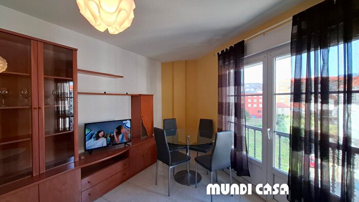 Casas en venta y pisos alquiler - 3