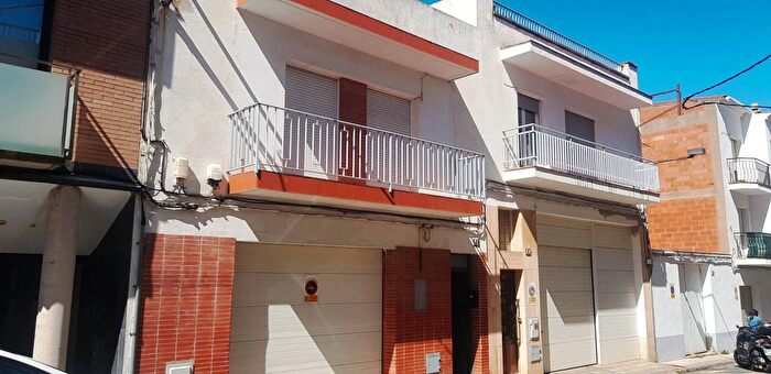 Casa en alquiler en Centre, Roses de 3 habitaciones