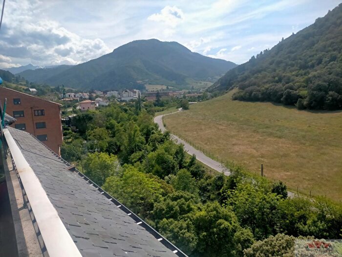 Piso en venta en Cillorigo de Liébana, Cantabria de 4 habitaciones