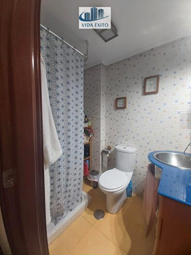 Casas en venta y pisos alquiler - 2