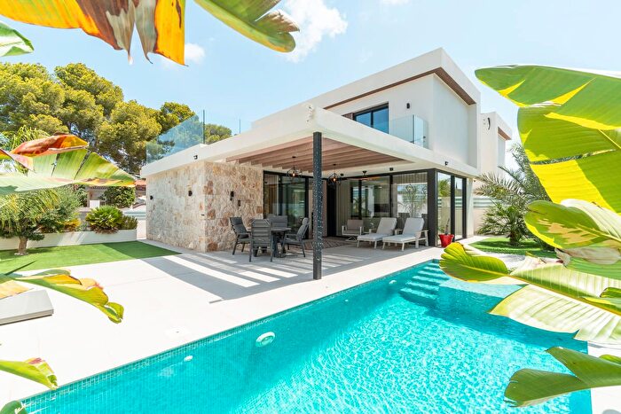 Casa en venta en Los Balcones Los Altos, Torrevieja de 3 habitaciones