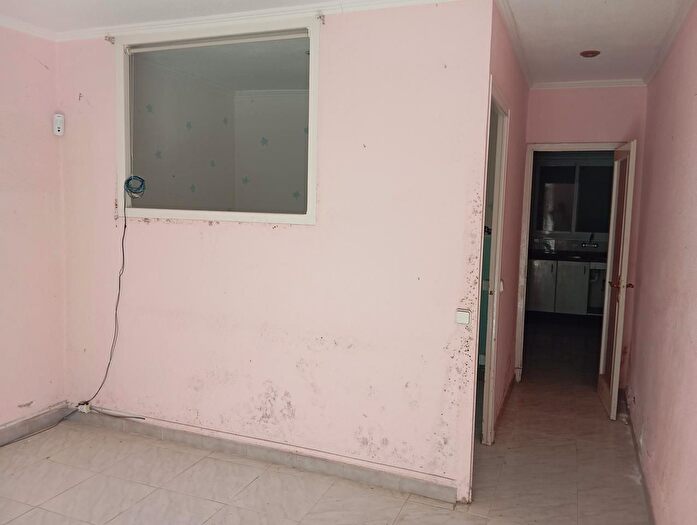 Piso en venta en Ulldecona, Tarragona de 2 habitaciones