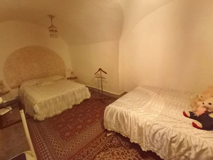 Casa en venta en Guadix, Granada de 8 habitaciones
