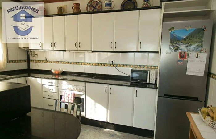 Casas en venta y pisos alquiler - 2