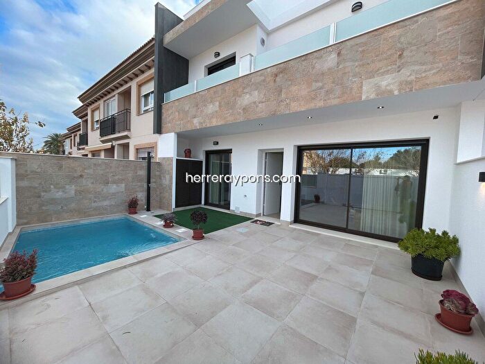 Casas en venta y pisos alquiler - 1