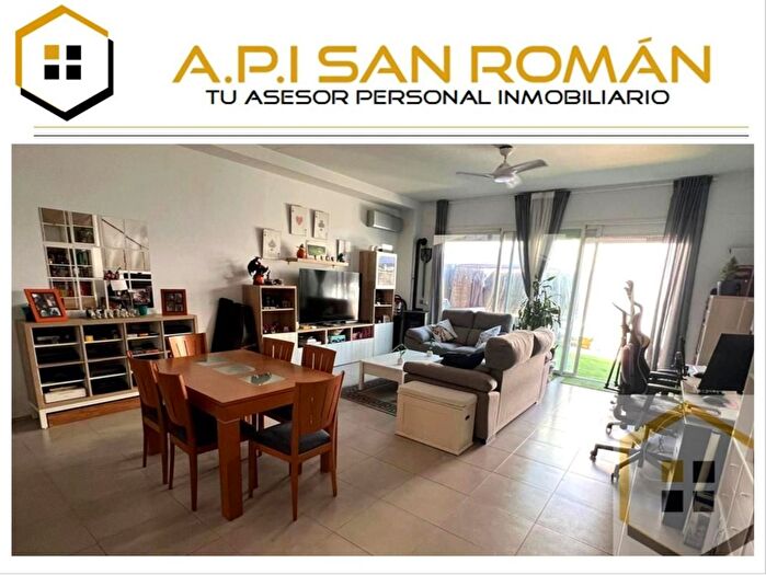 Piso en venta en Loeches, Madrid de 1 habitacion