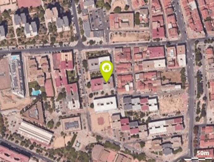 Casas en venta y pisos alquiler - 3