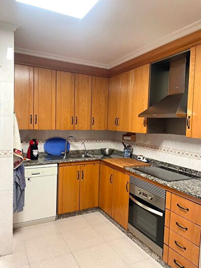 Casas en venta y pisos alquiler - 2