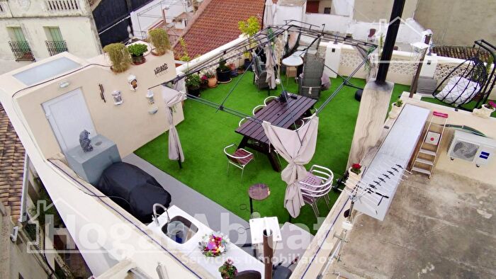 Casas en venta y pisos alquiler - 1