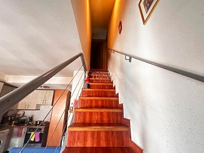 Casas en venta y pisos alquiler - 3