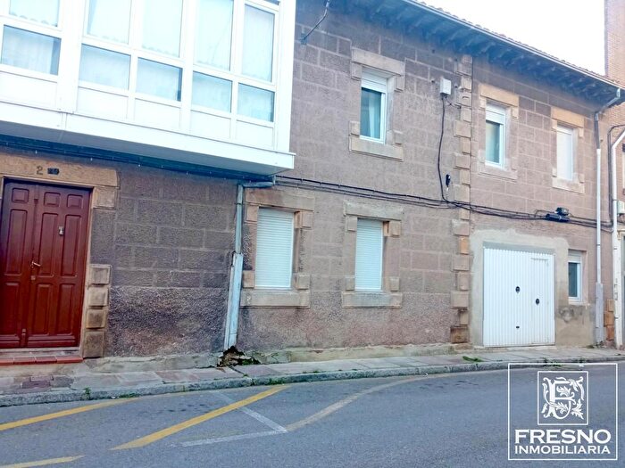 Casa en venta en Reinosa, Cantabria de 12 habitaciones