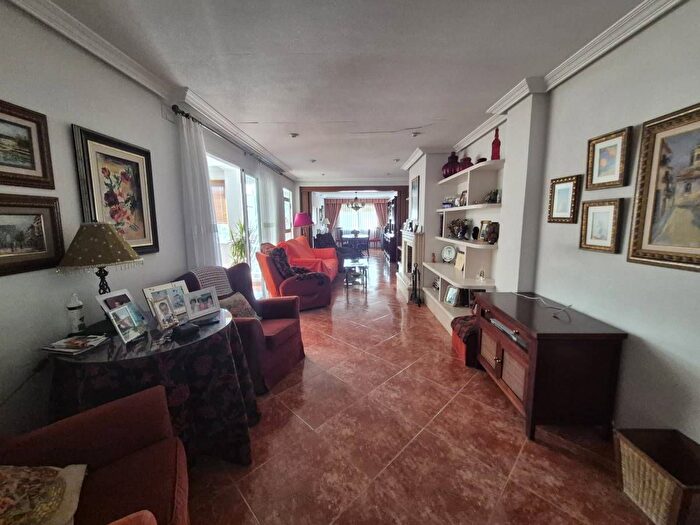 Piso en venta en Catral, Alicante de 3 habitaciones