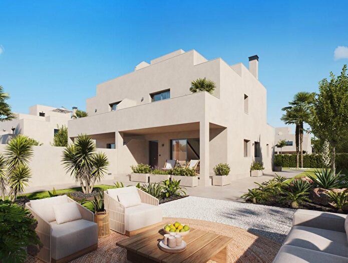 Casas en venta y pisos alquiler - 1