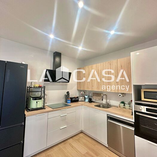 Casas en venta y pisos alquiler - 3