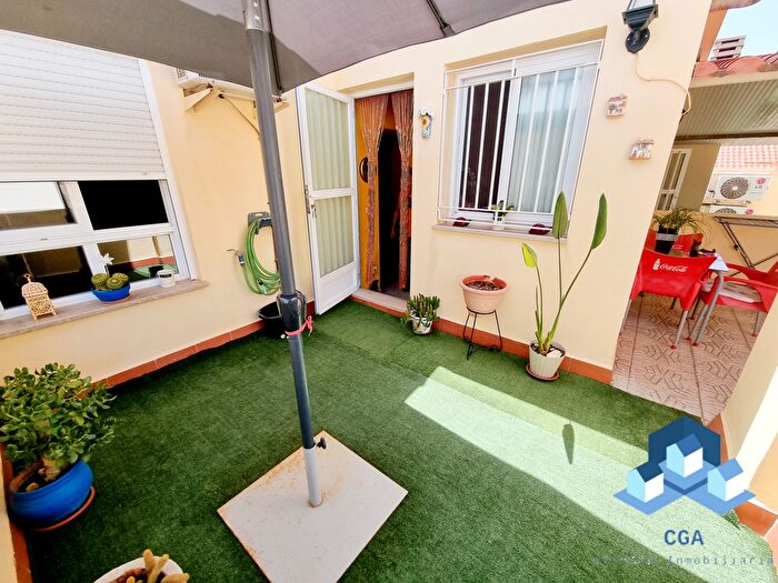 Casas en venta y pisos alquiler - 1