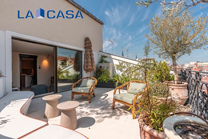 Casas en venta y pisos alquiler - 1